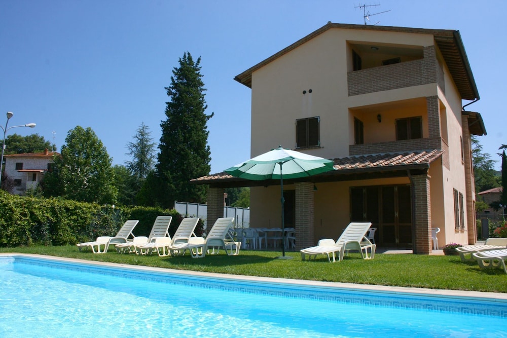 Casa Clementina