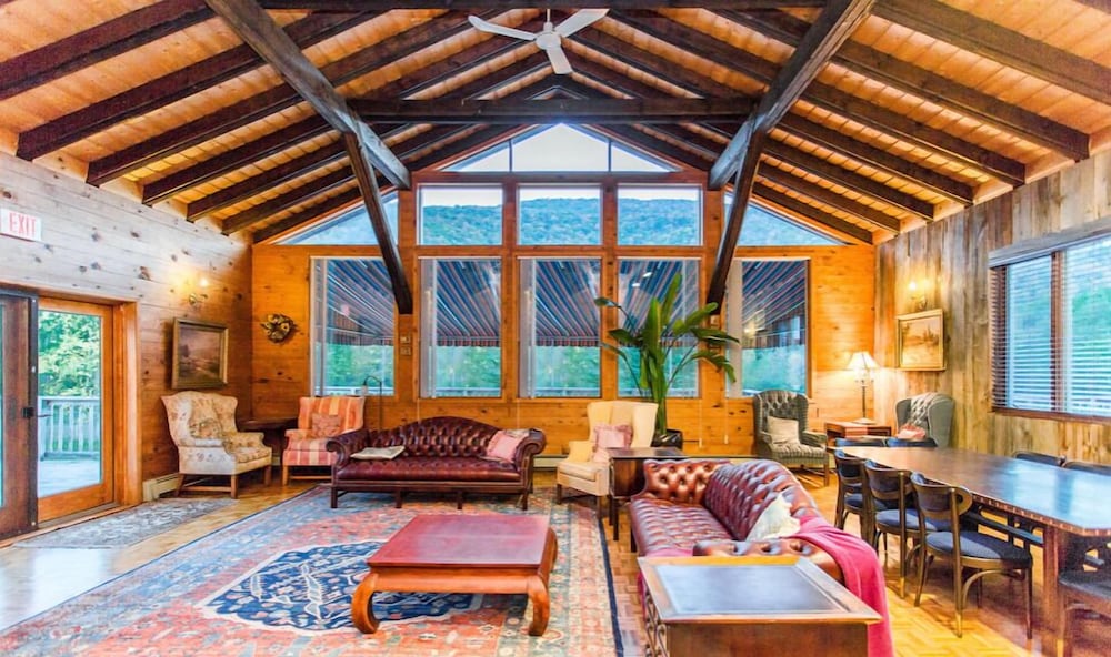 Copperhood Retreat & Spa