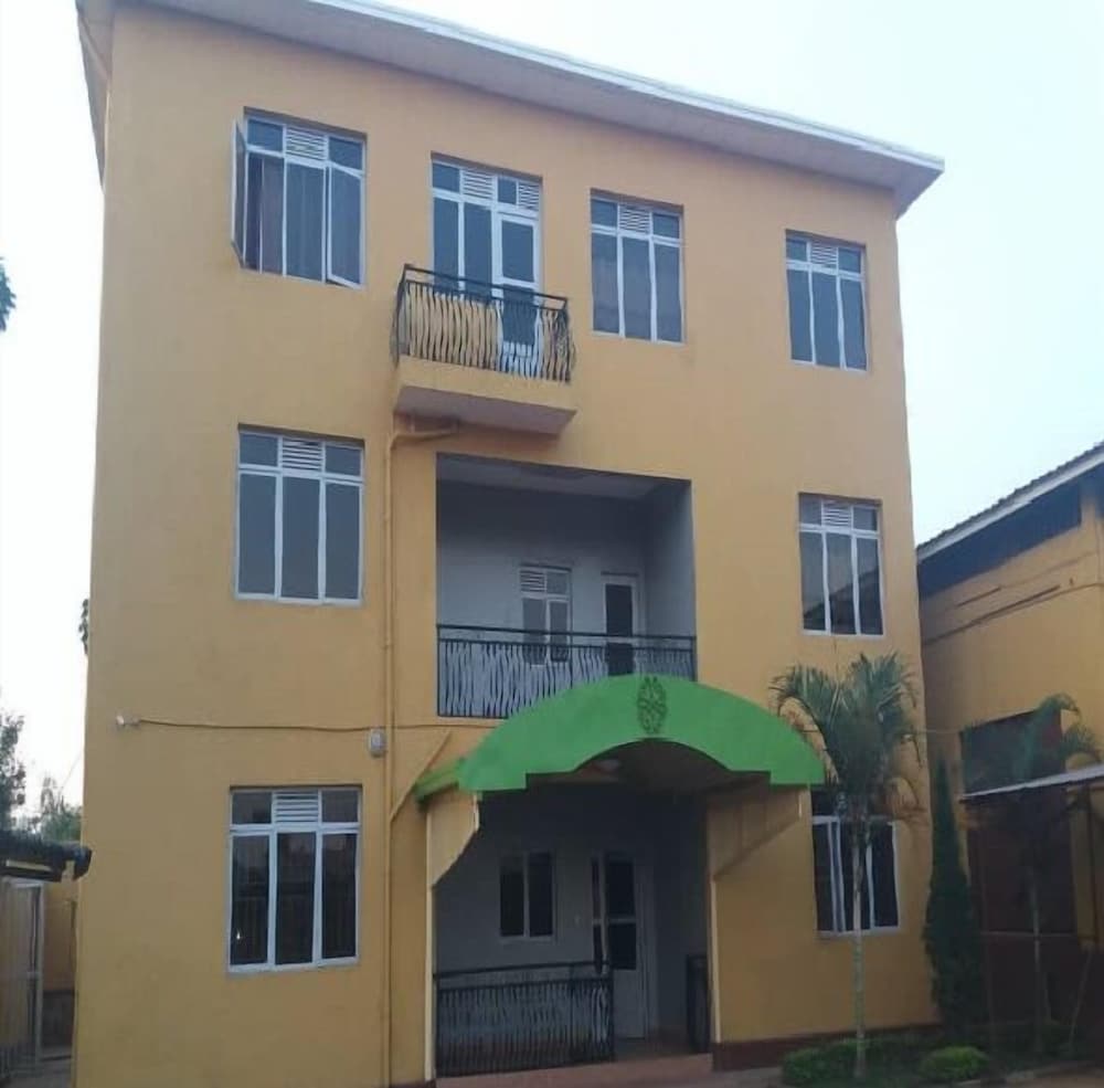 The Sunshine Villa