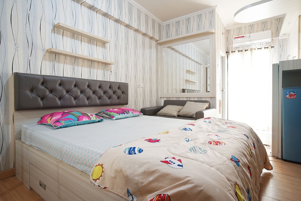 Planet Room Kemang View