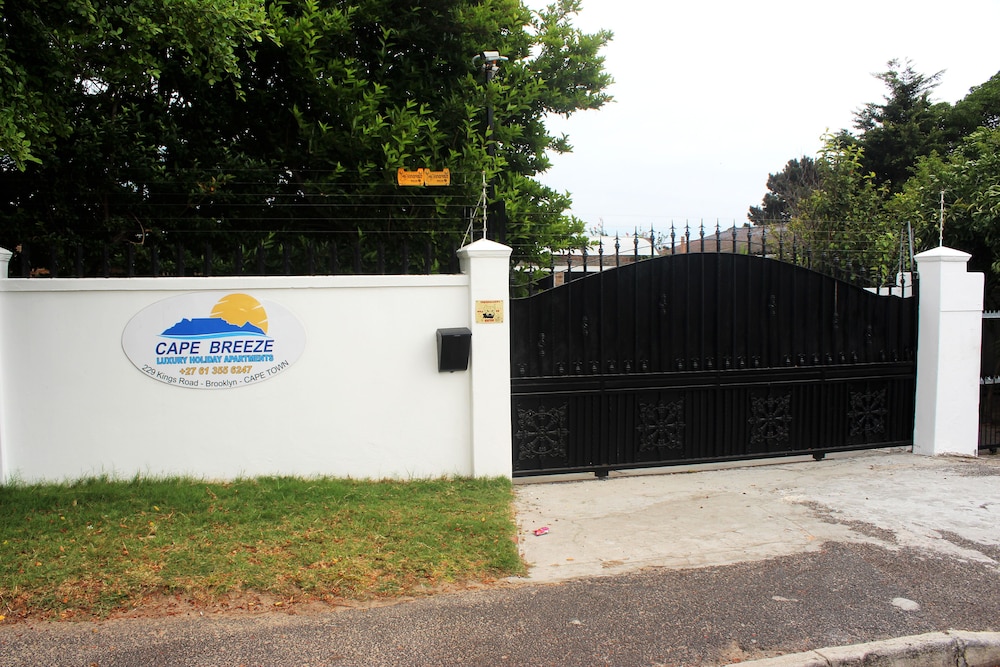 Cape Breeze