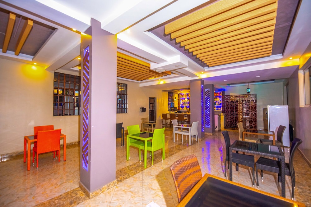 Kings Premier Inn