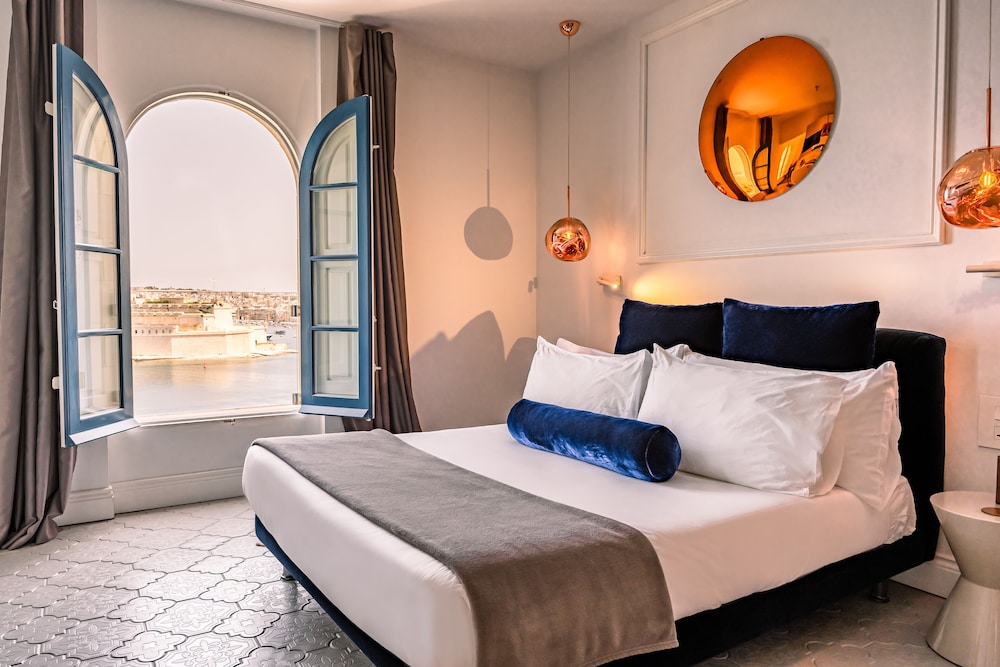 Iniala Harbour House