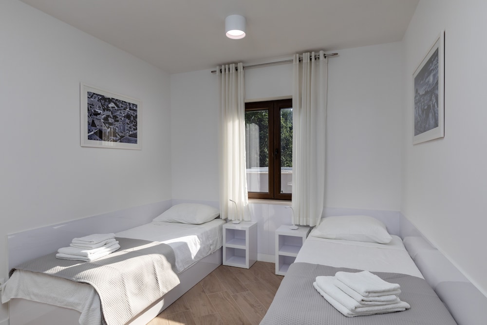 Apartments Setemana
