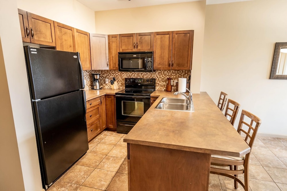 Lake Views at Playa Del Sol #408