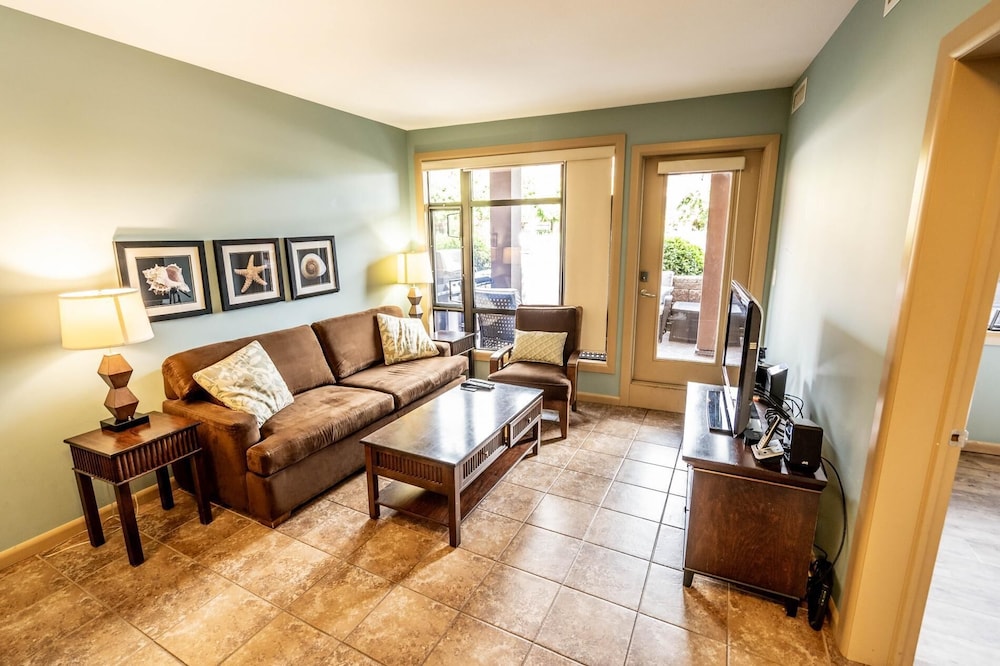 Poolside at Playa #305