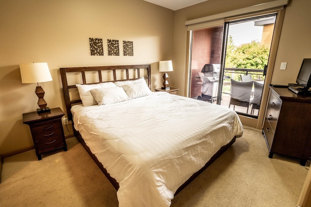 Courtyard View at Playa #436