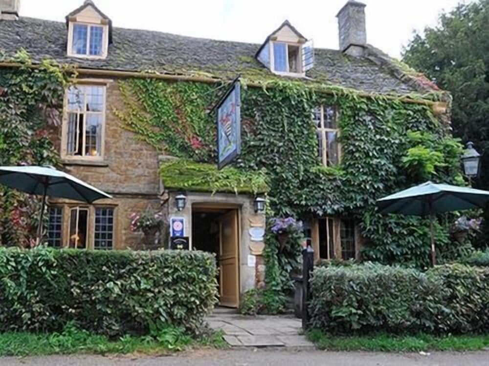 The Falkland Arms