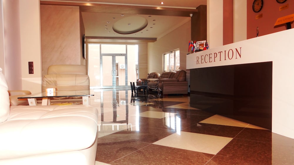 Areg Hotel
