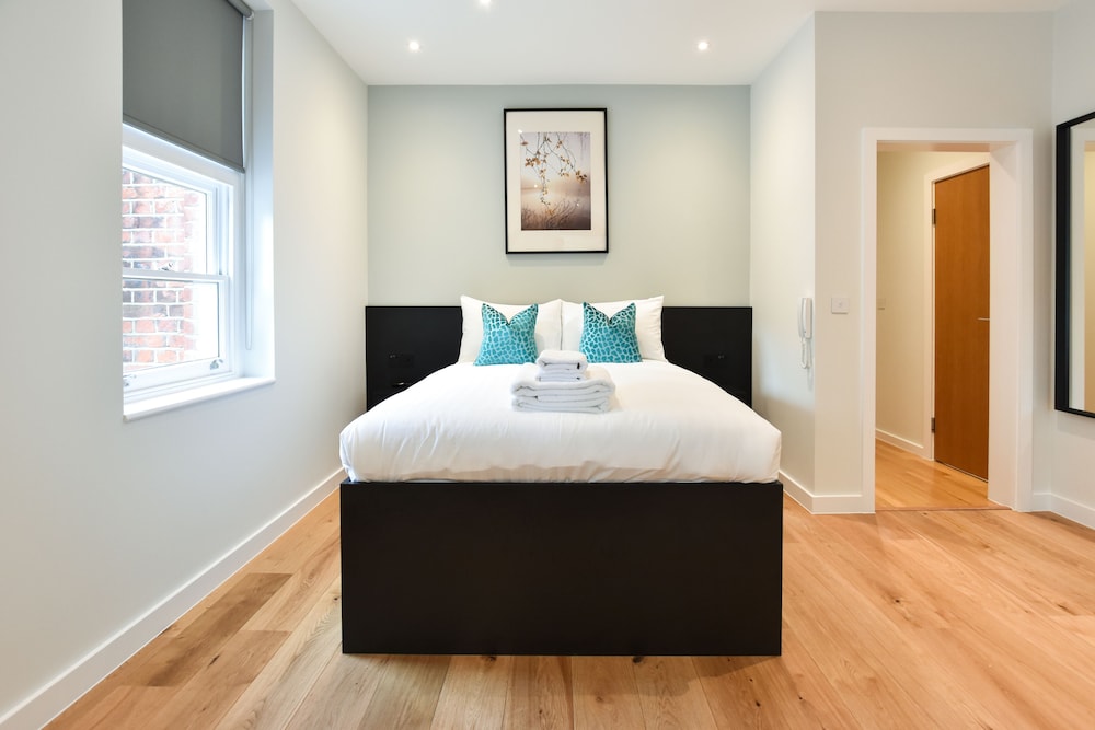 St James House Serviced Apartments