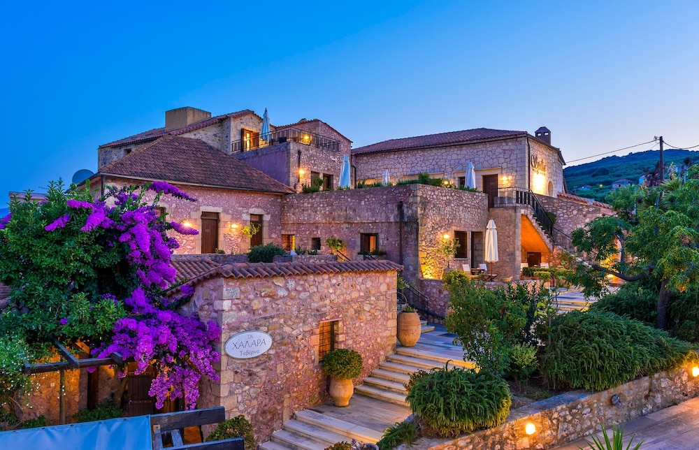 Spilia Village