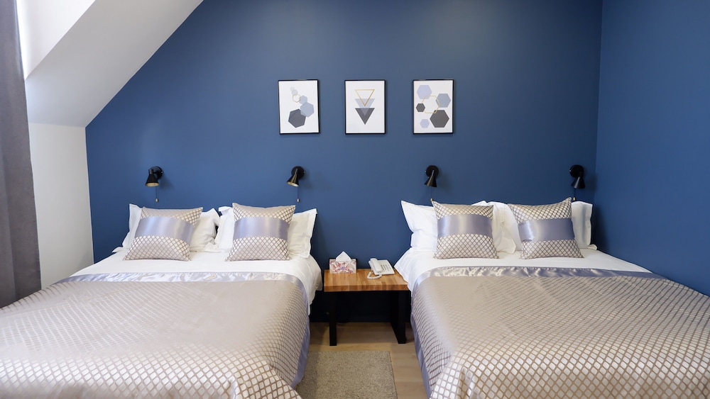 Mina Hotel Arbat