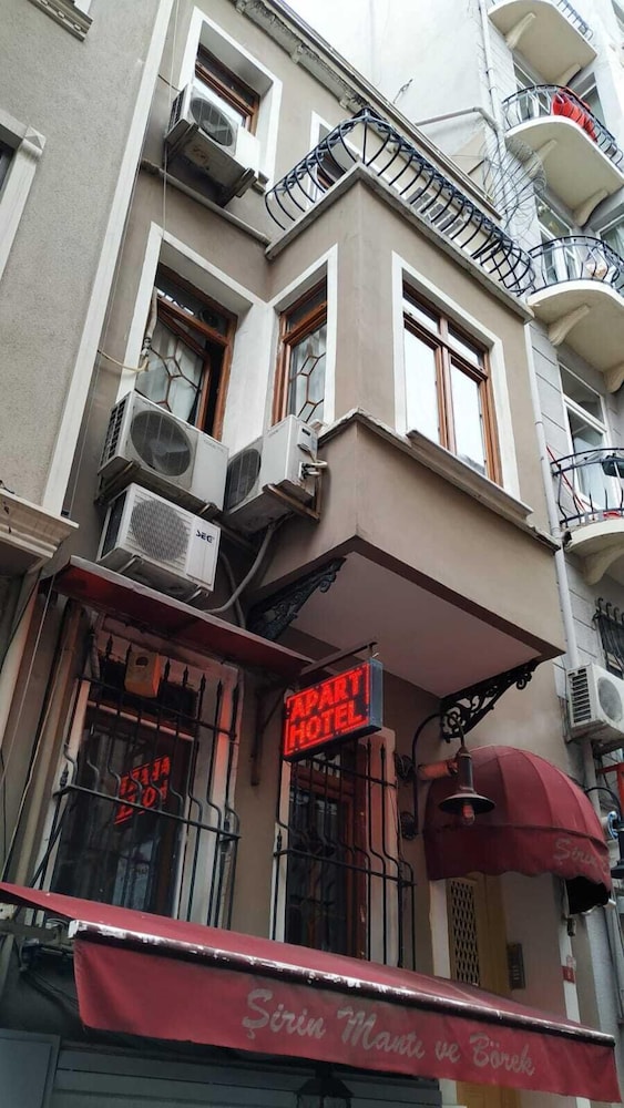 Ezra  Suites