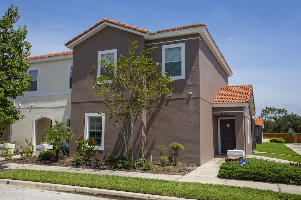 4563 Bella Vida Resort  53593 / 53725