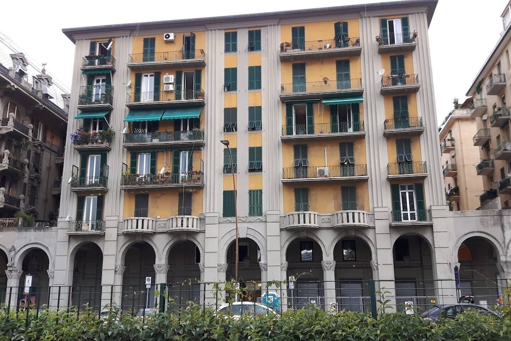 Italia 121