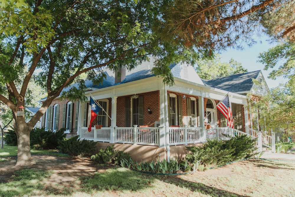 Alpine Bed and Breakfast