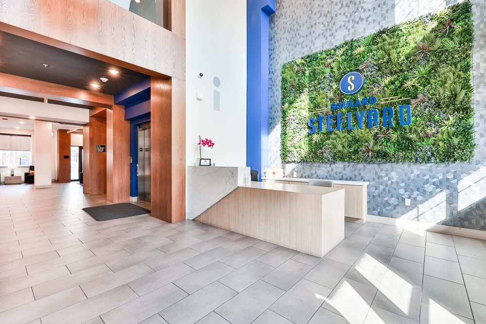 Steelyard - Modern Soulard Apts with Pool by Zencity
