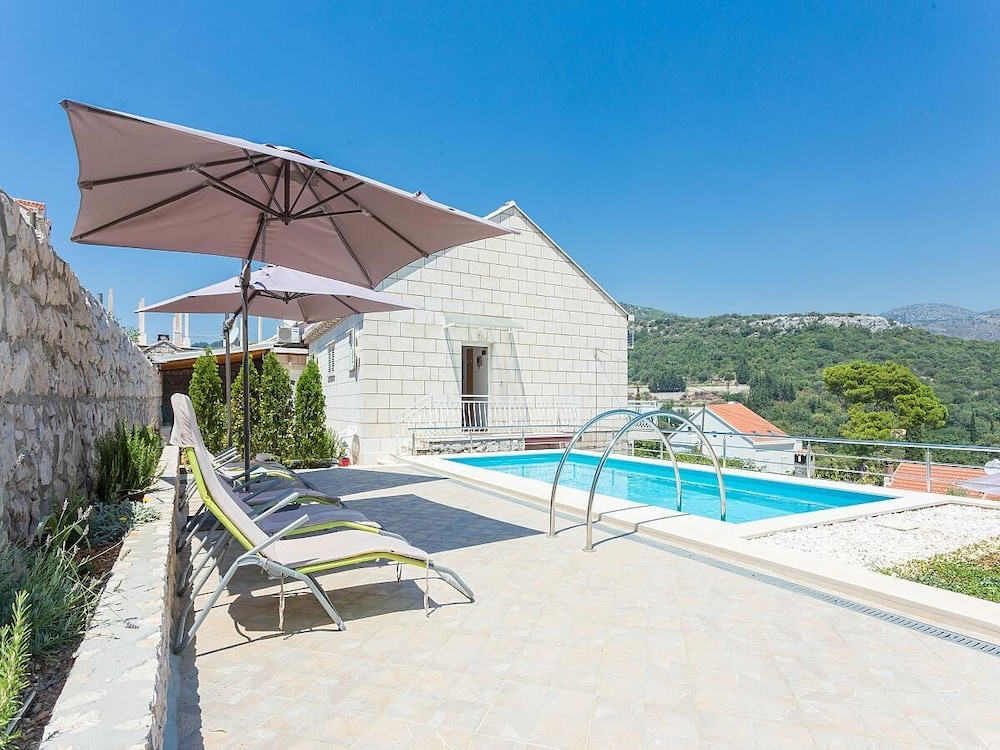 Holiday Apartment Marko