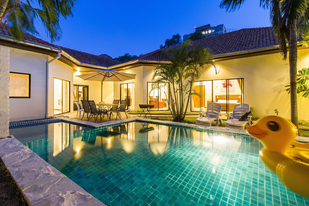 Majestice Pool Villa 4 Bedrooms