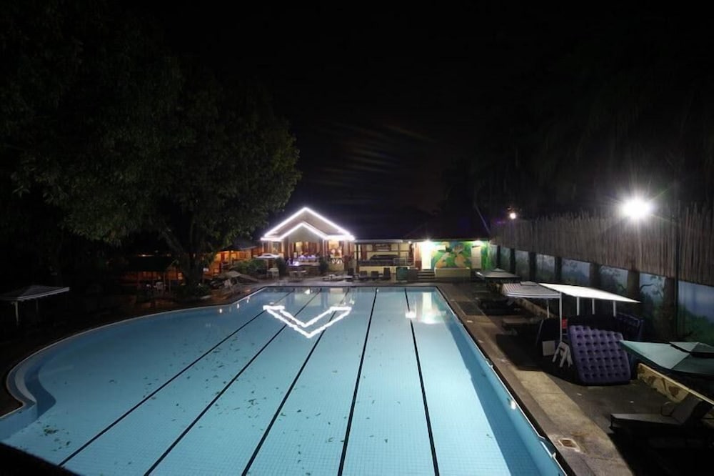 Woodland Hotel