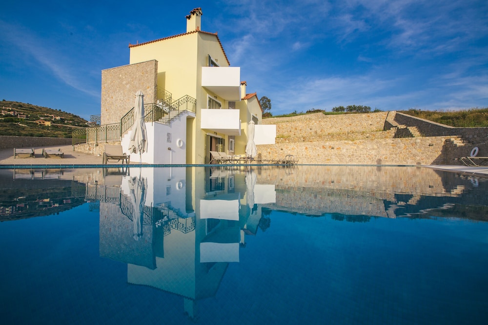 Anassia Villas