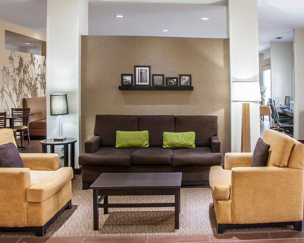 Sleep Inn & Suites Bismarck I-94