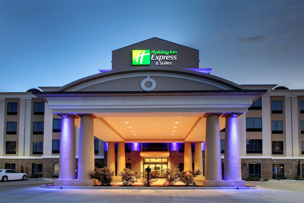 Holiday Inn Express Hotel & Suites Natchez South, an IHG Hotel