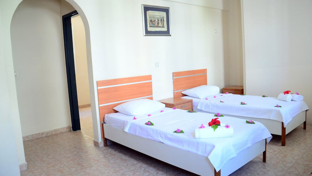 Sunpoint Family Hotel