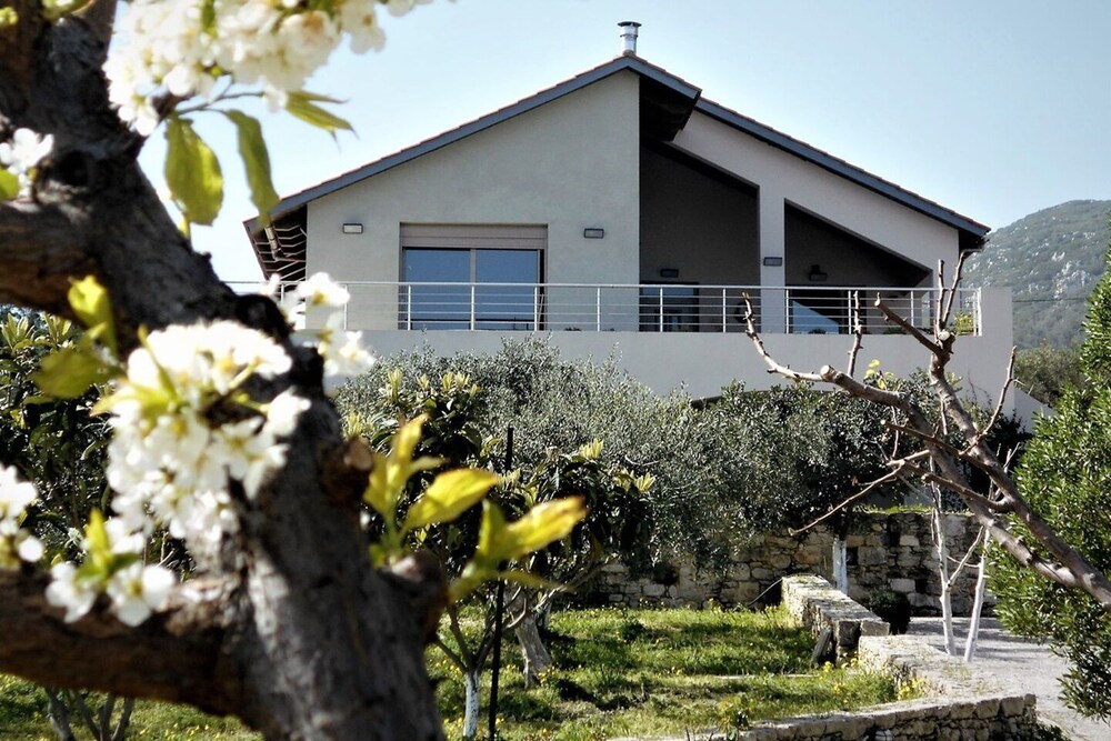 Eco Villa Belena for Nature & Wine Lovers