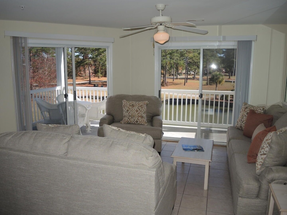 2404 2 Bedroom Villa by Redawning