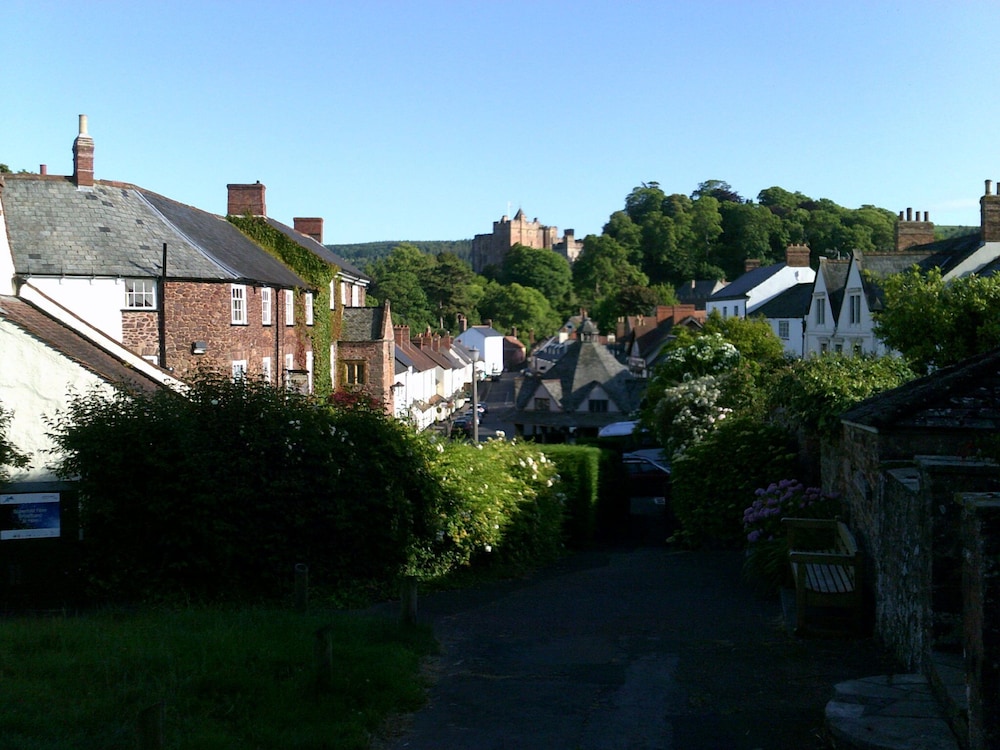 29 High Street Dunster