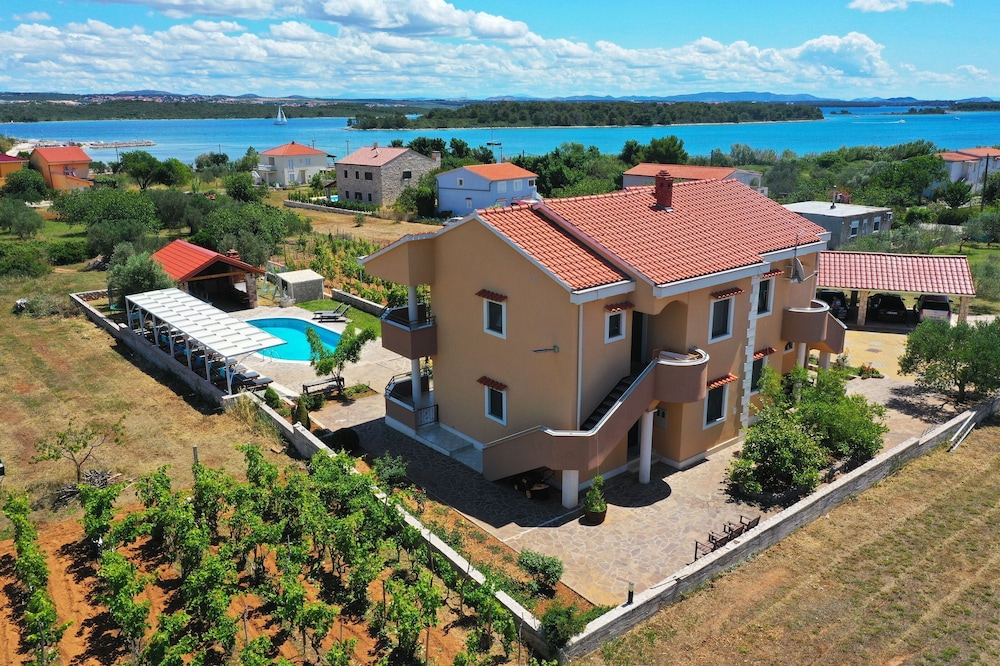 House Villa Dada