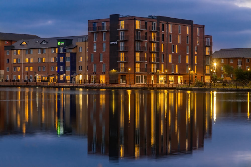 Staybridge Suites Cardiff, an IHG Hotel