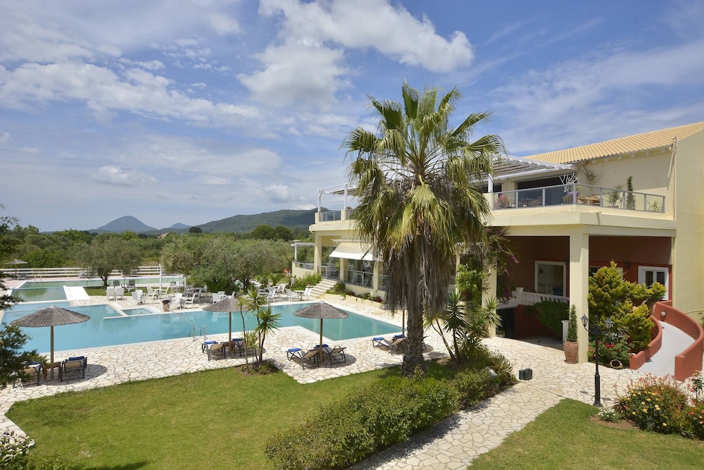 Likithos Hotel