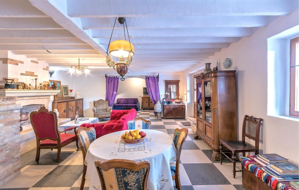 Nice Home in Milna With Wifi, Outdoor Swimming Pool and Heated Swimming Pool