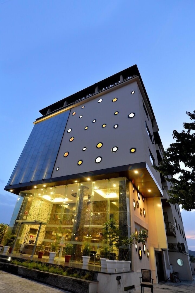 Q Hotel Udaipur
