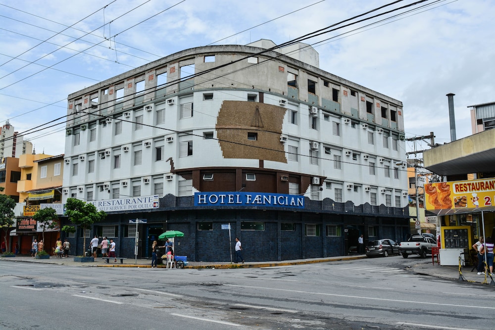Hotel Faenician