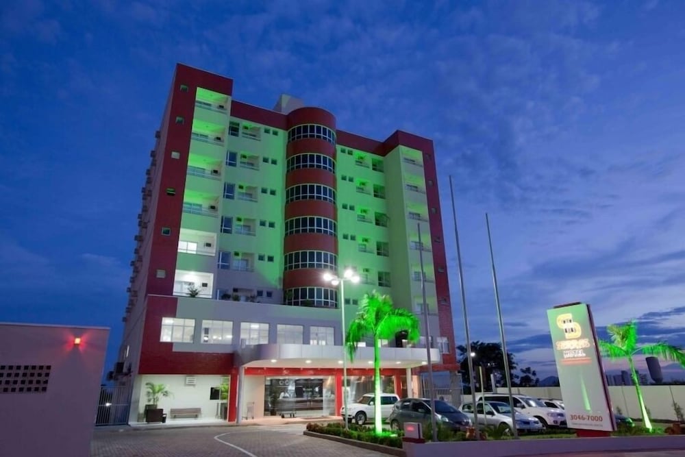 Serras Hotel