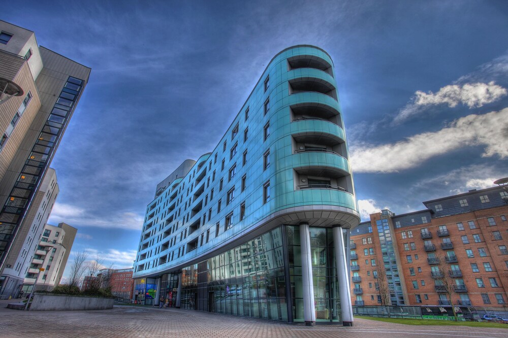 Gateway Apartments