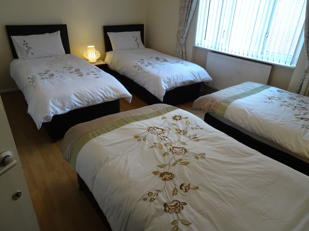 Home With a View Close to Liverpool Stadium