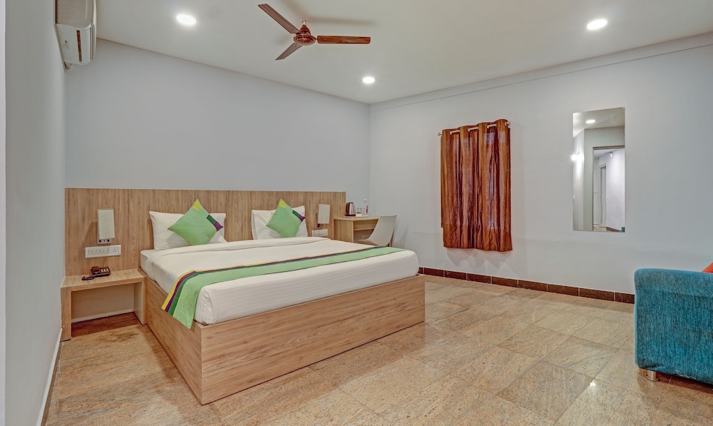 Itsy By Treebo - Classio Richmond