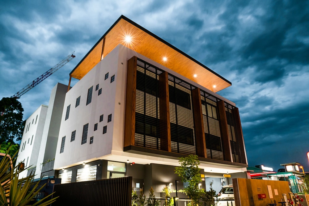 Azzuro Apartments