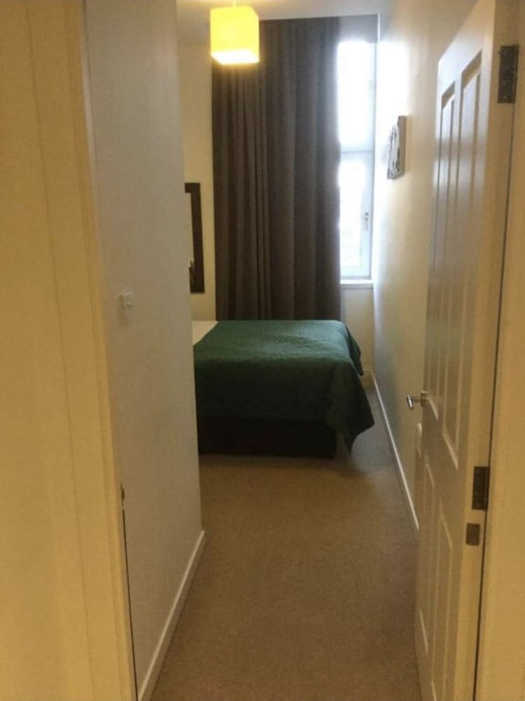Charming 2-bedrooms City Centre Apartment
