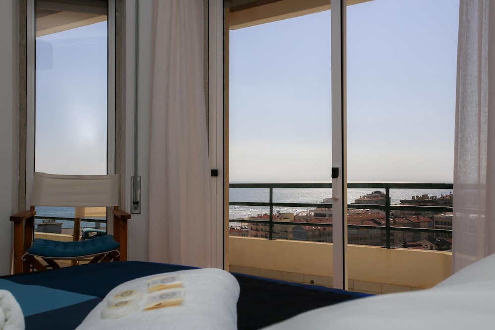 Buarcos Pool Apartment