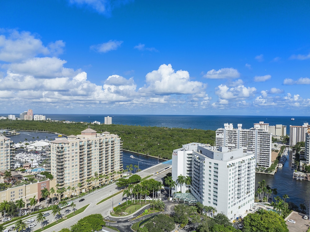 Beach Apartments by Avi Real Estate