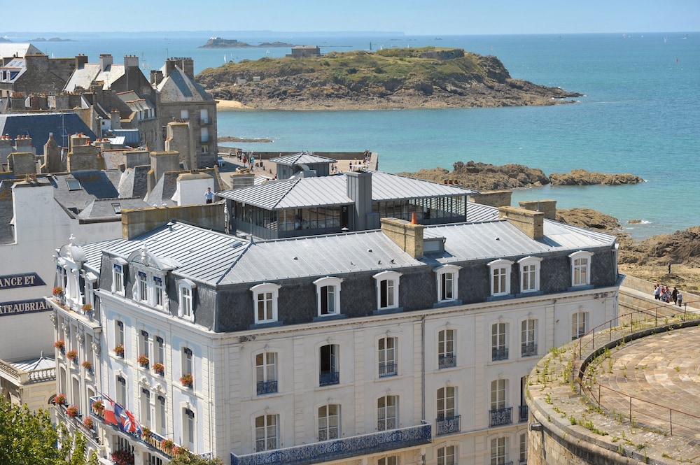 Hotel France Chateaubriand