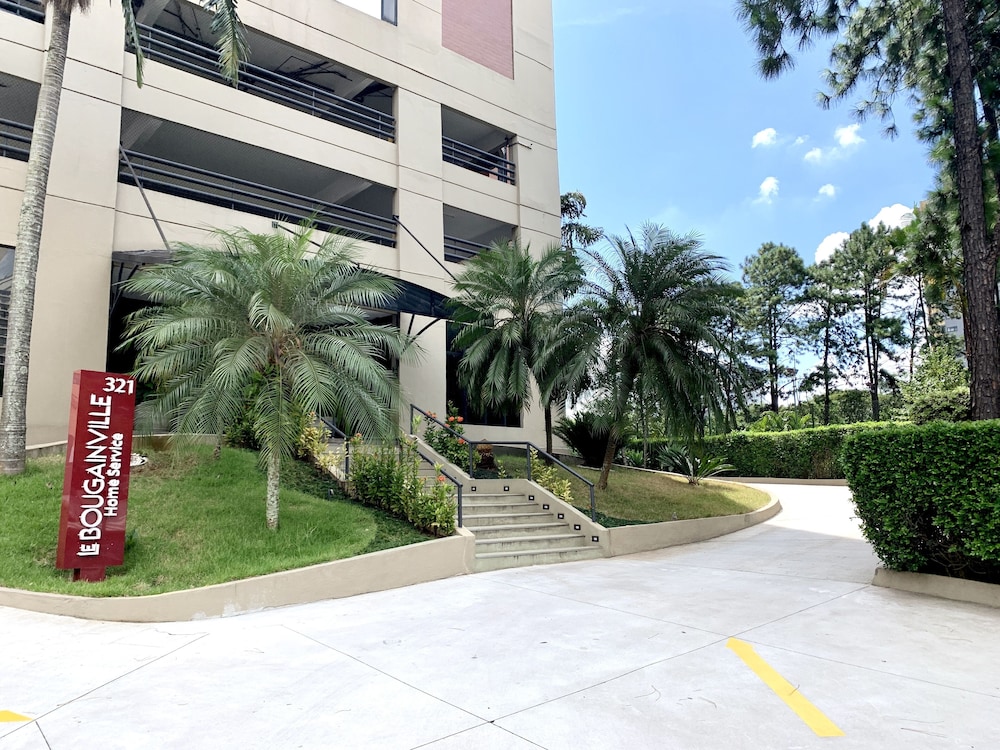 Anora Spaces Le Bougainville