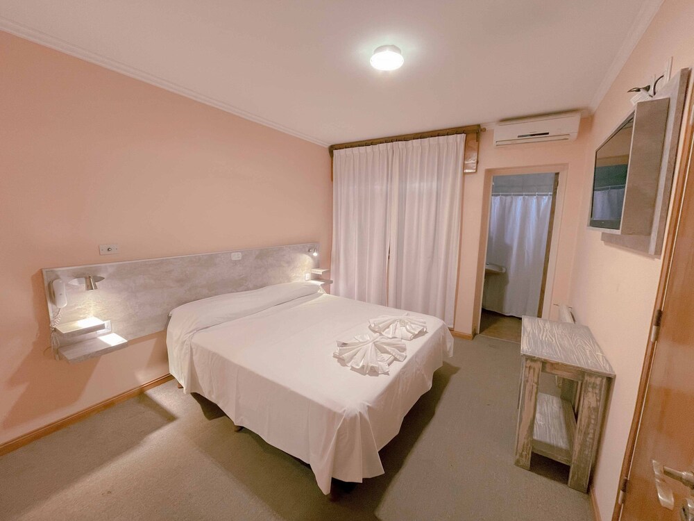 Luar Hotel