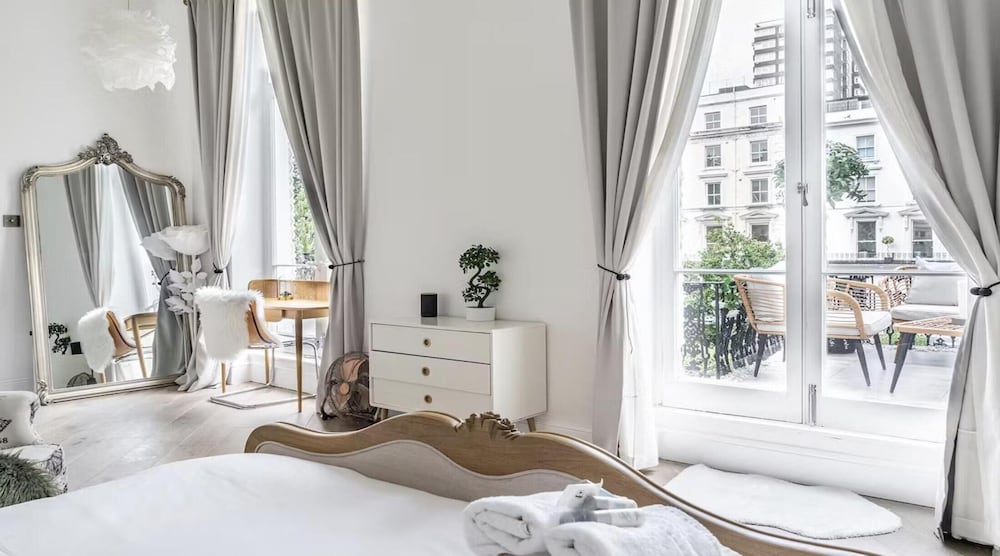 2-4 Bedroom 2 Roof Terraces Prime Notting Hill