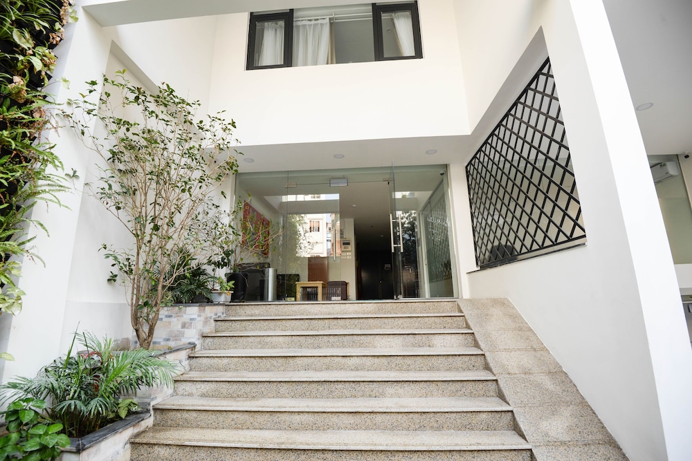 Sunny Home